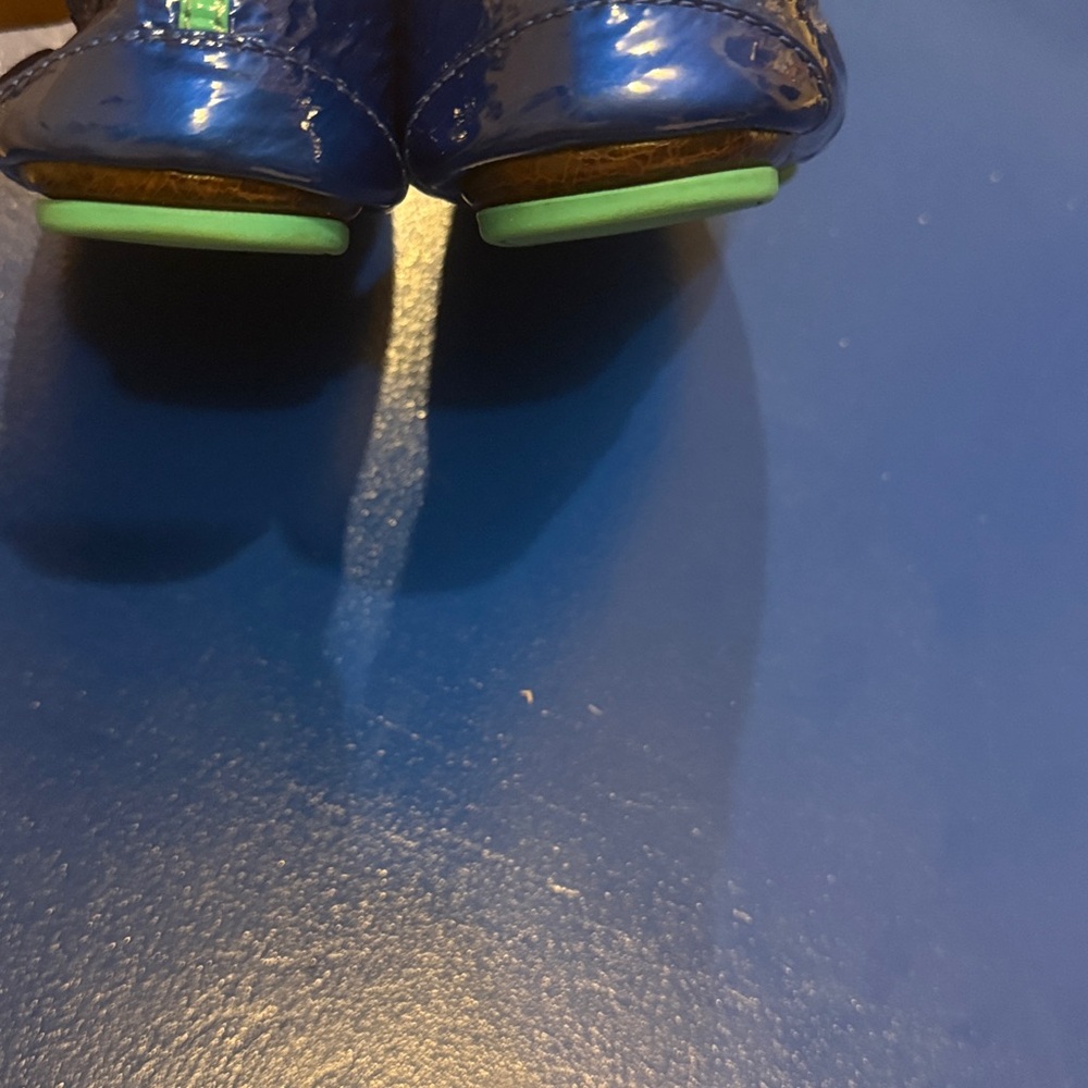 Tieks by Gavrielle Flats Sapphire Patent Leather Size 7 Excellent Condition - Picture 9 of 10